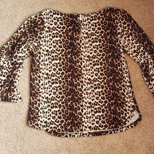 Women's Green Envelope Los Angeles Leopard Top